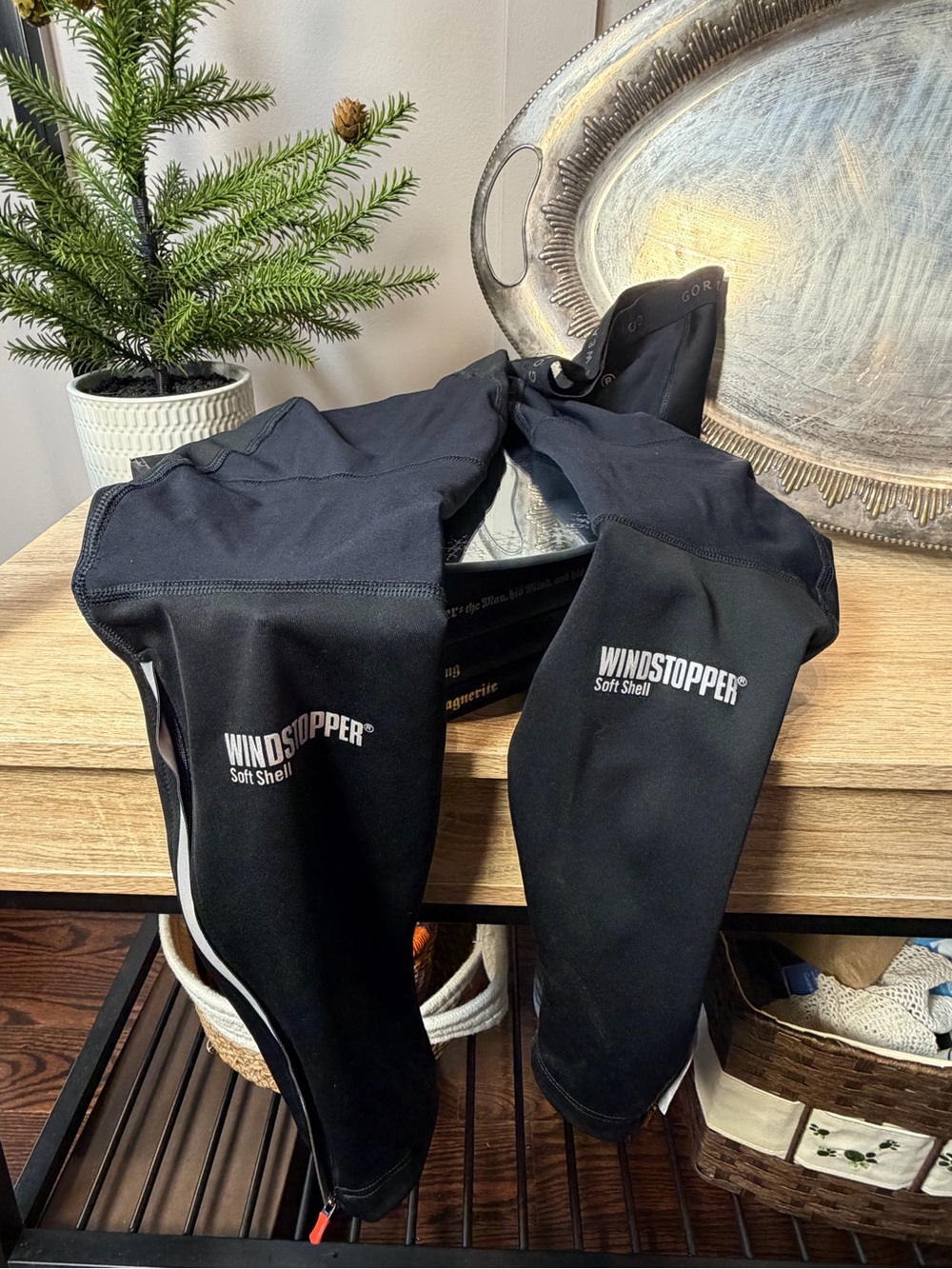 Gore Windstopper Leg Warmers L